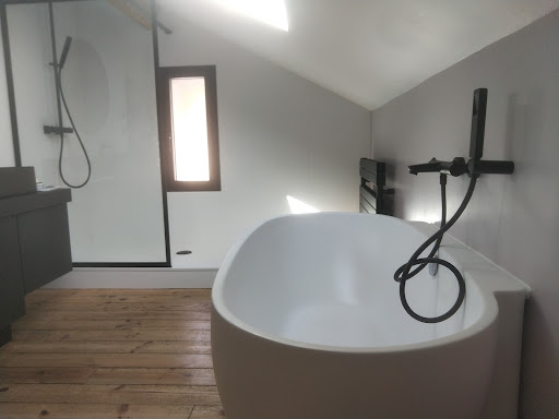 Entreprise Rivière Christophe - Pompe à chaleur - Plombier & Electricien à Lons
