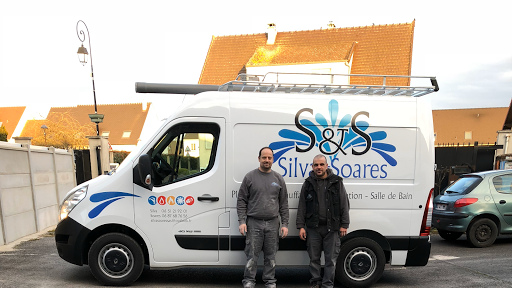 Silva & Soares